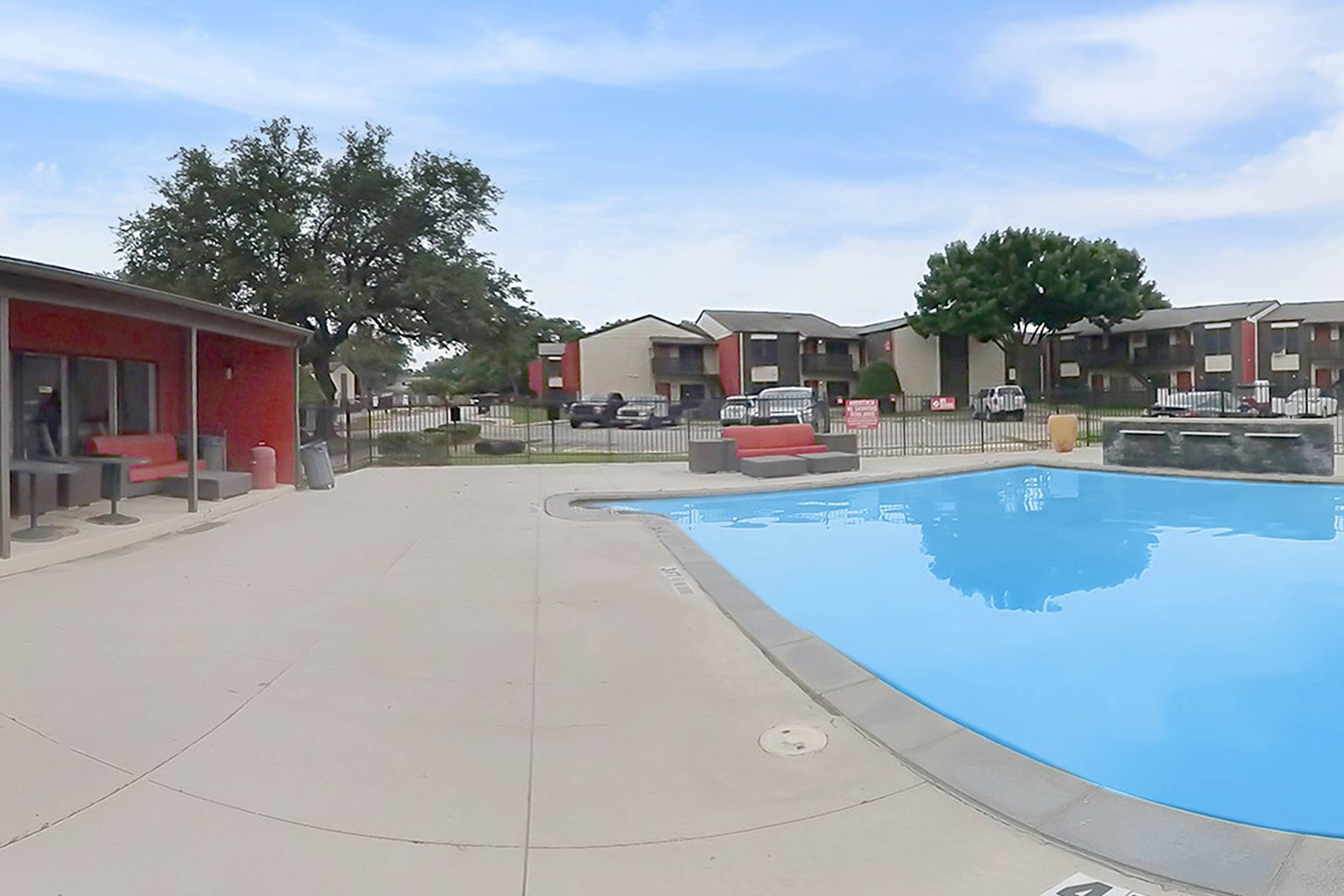 The Palace — The pool